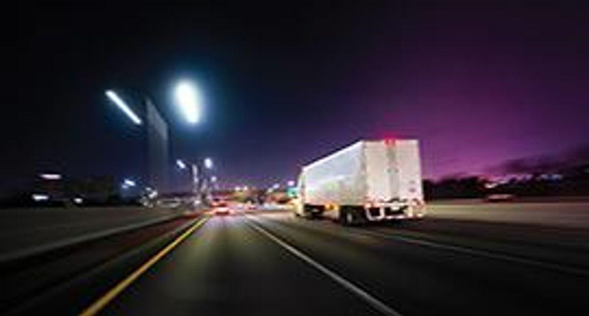 Stay Alert! 7 Tips for Safe Night Driving